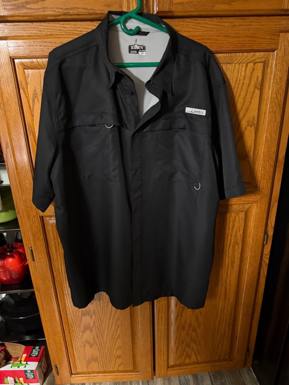 Habit Men’s Black Short-Sleeve Button-Down Shirt